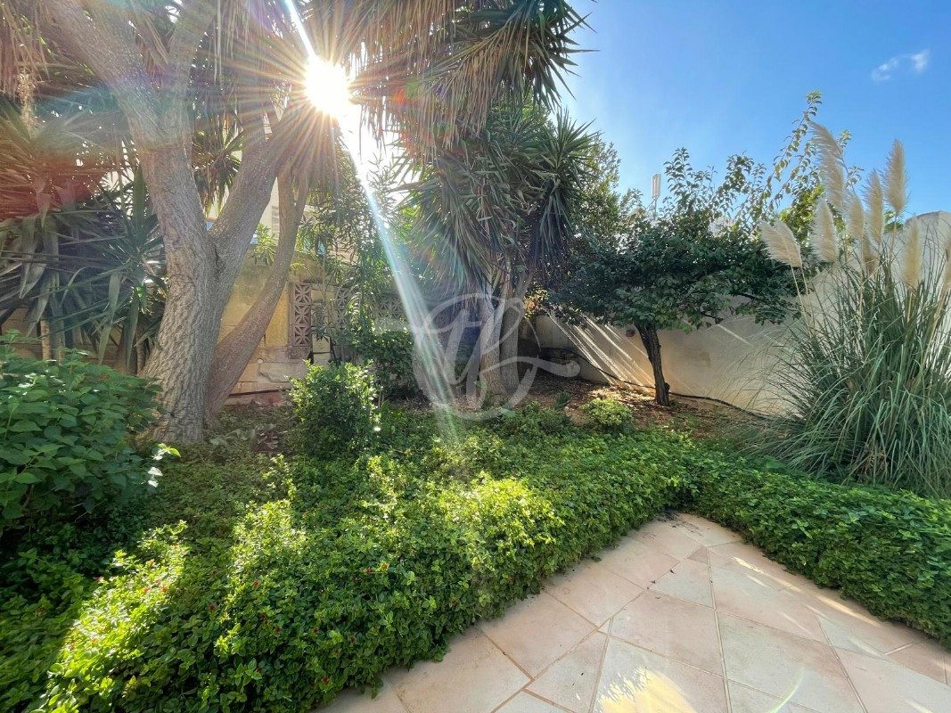 13065 (02) Villa for rent in Madliena