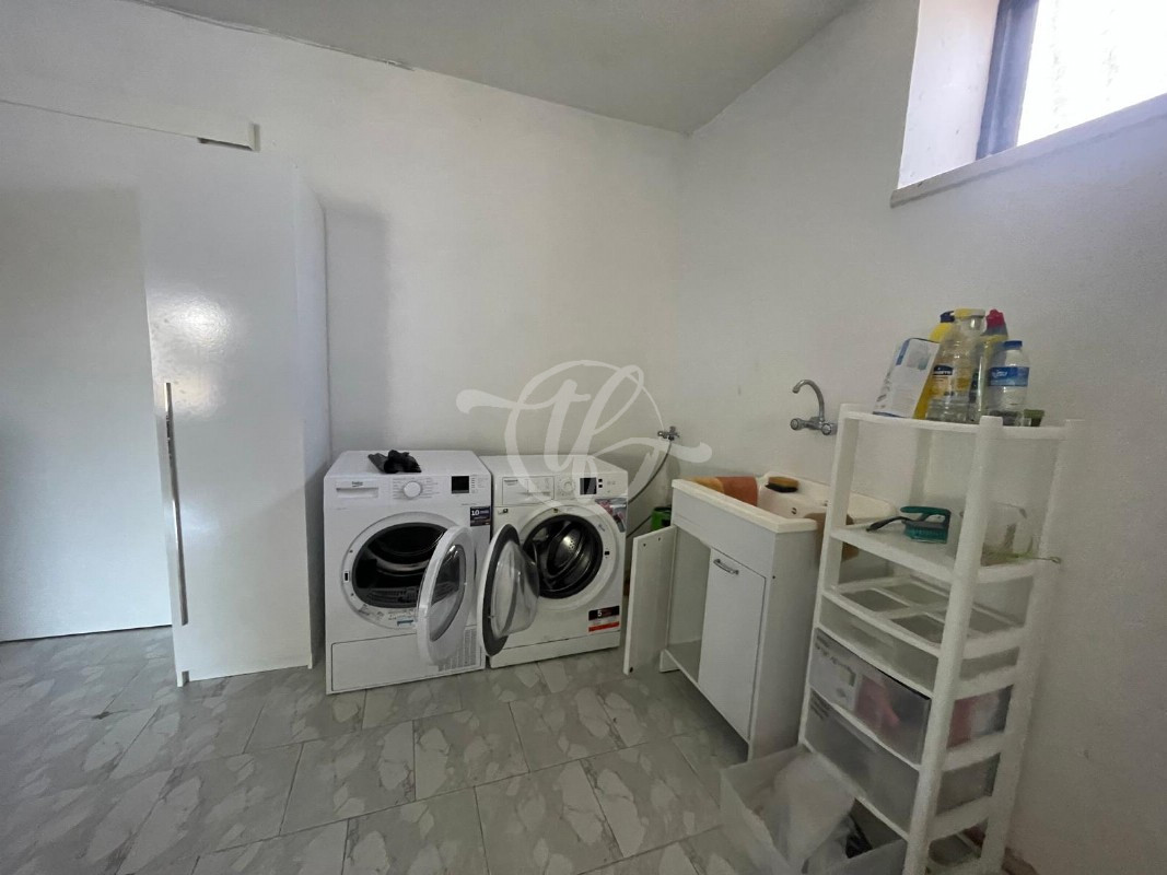 13065 (14) Villa for rent in Madliena