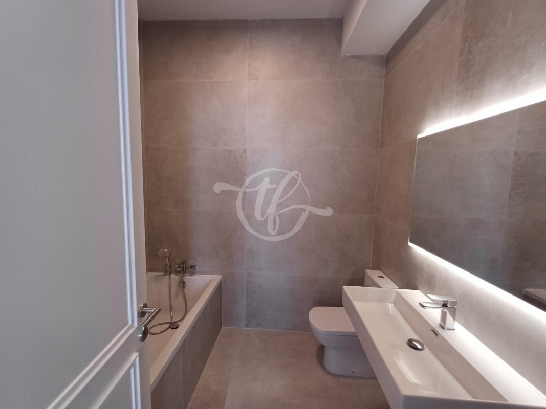 Sliema Seafront Penthouse for rent