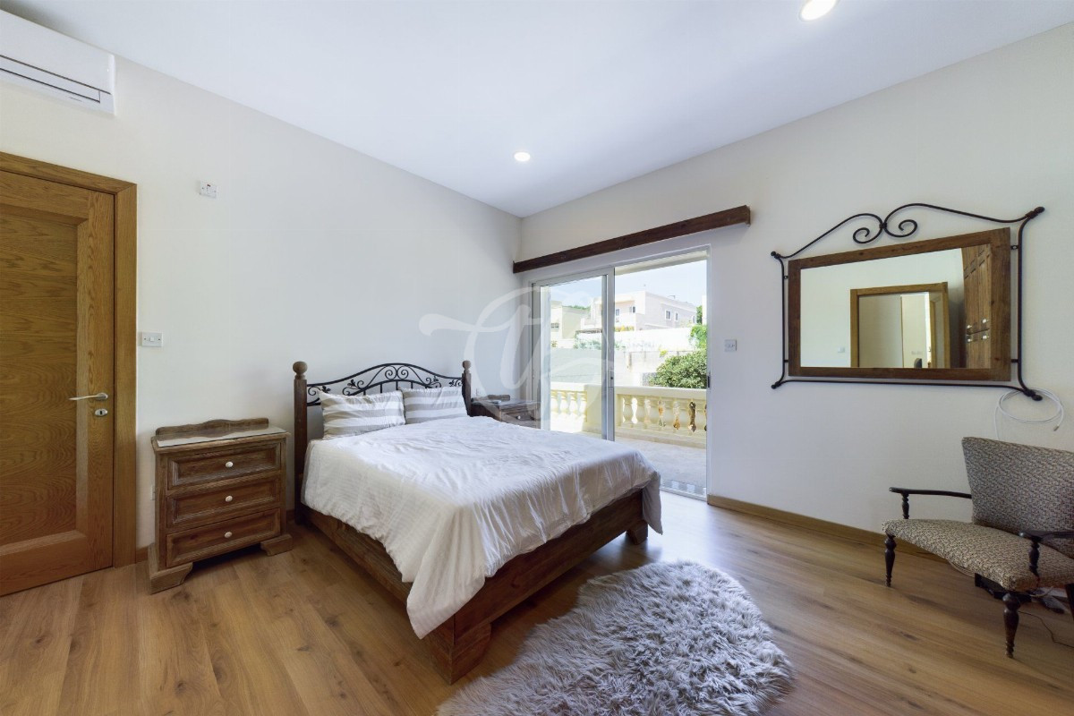 Villa for Rent in Attard