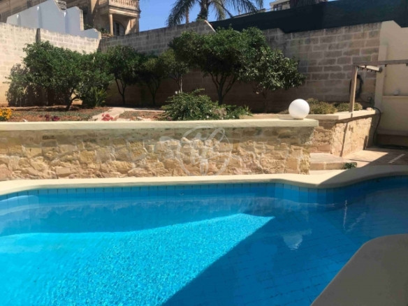 Attard Bungalow for Rent