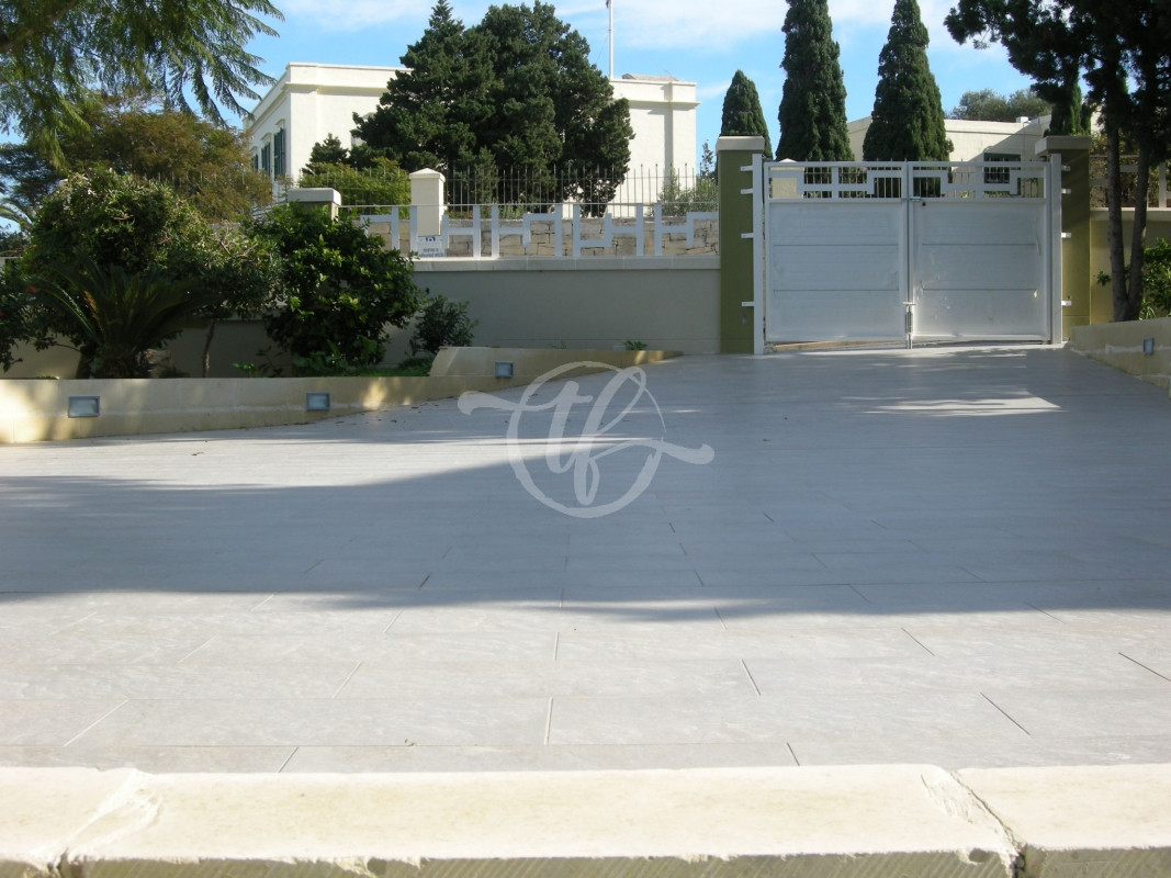 Bungalow San Pawl Tat-Targa for Rent