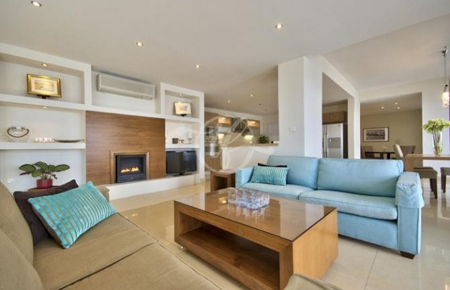 Sliema Penthouse for rent with seaviews