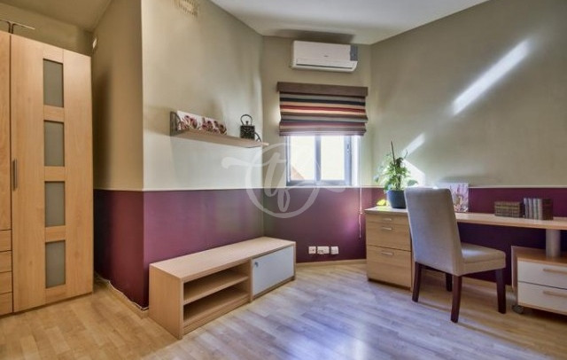 Sliema Penthouse for rent with seaviews