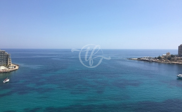 Seafront Penthouse for Rent in St Julians