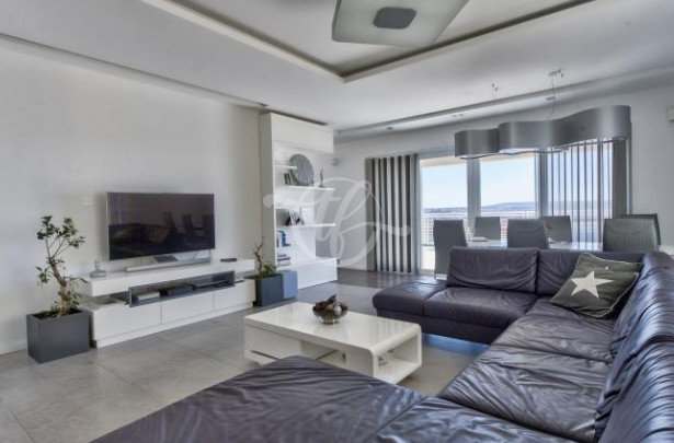 Seafront Apartment for Rent in Sliema
