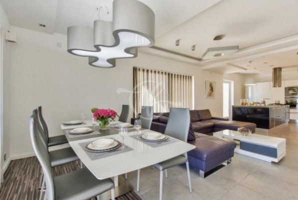 Seafront Apartment for Rent in Sliema