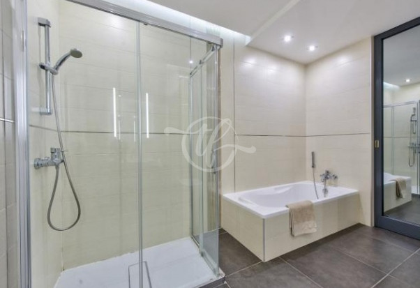 Seafront Apartment for Rent in Sliema