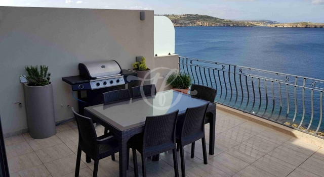 Seafront Penthouse for Rent in St Paul's Bay
