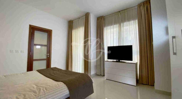 Sliema seafront apartment for rent