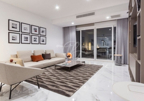 Seafront Apartment in Sliema for Rent