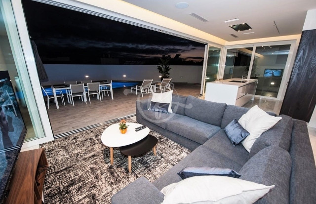 Luxury maisonette for rent in St.Julians