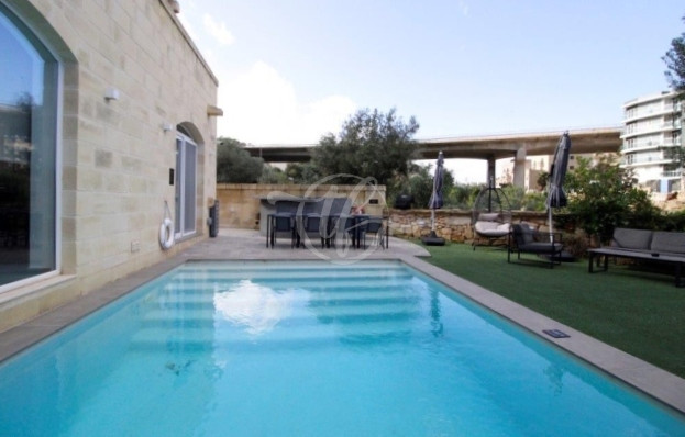 Amazing Villa for Rent in St Julians