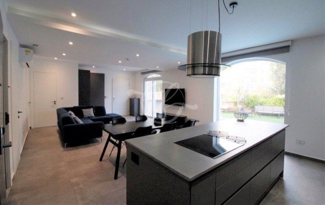 Amazing Villa for Rent in St Julians