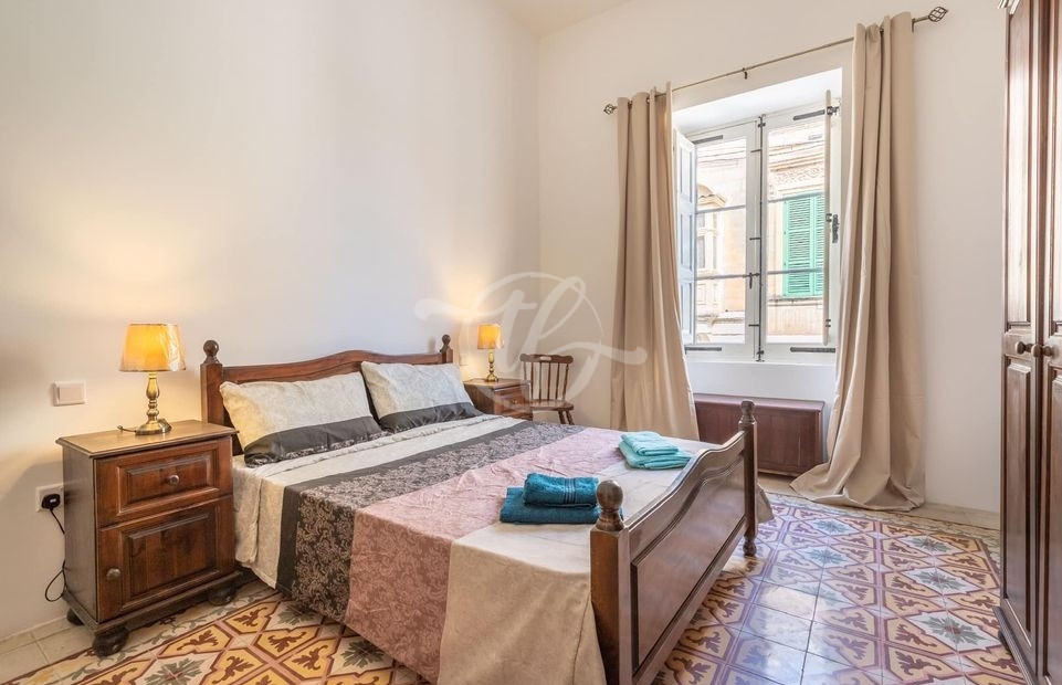 Luxury Townhouse for rent in Sliema