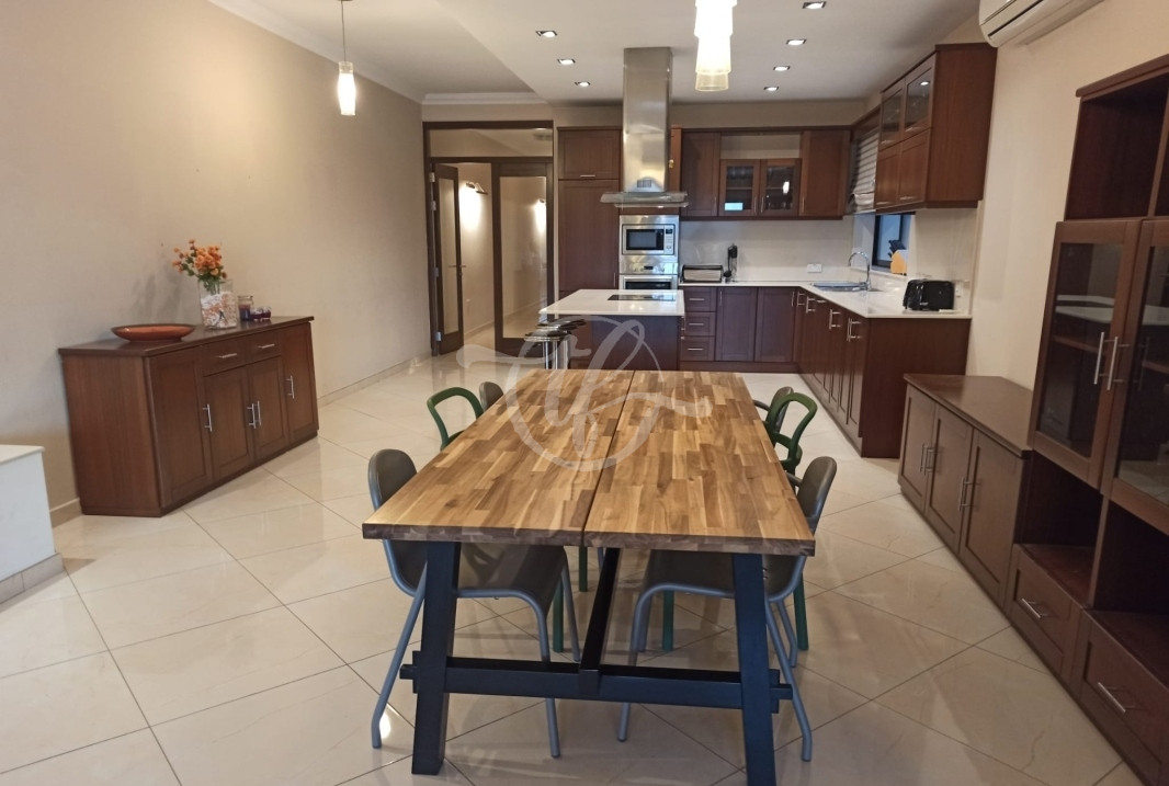 Seafront Penthouse for Rent in Sliema