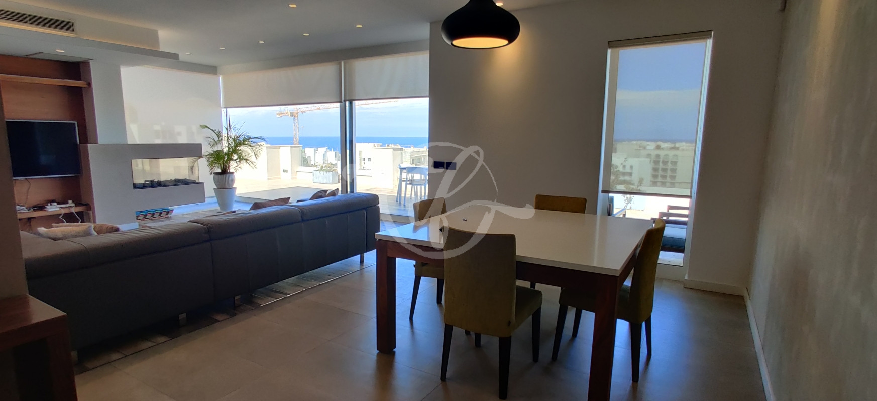 Seaview Penthouse for Rent in St Julians
