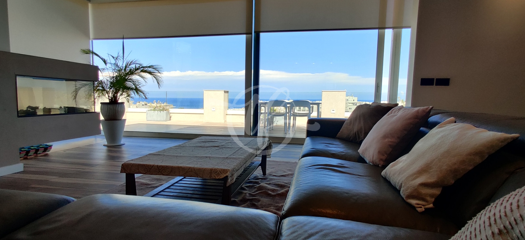 Seaview Penthouse for Rent in St Julians