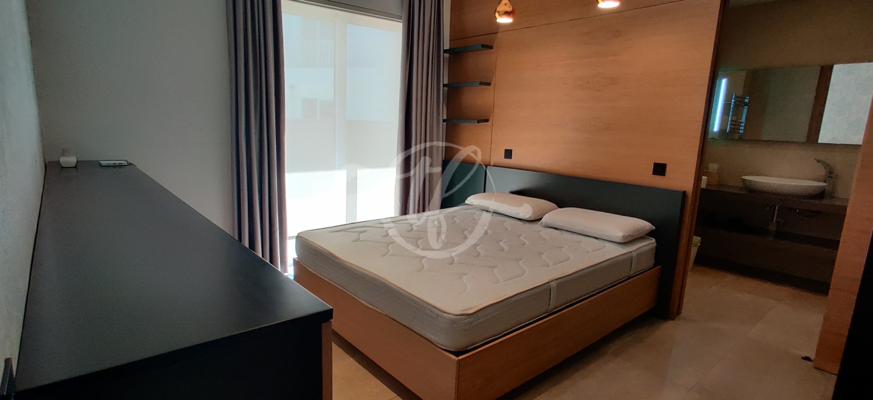 Seaview Penthouse for Rent in St Julians