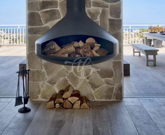 Luxurious Penthouse for Rent in Mellieha