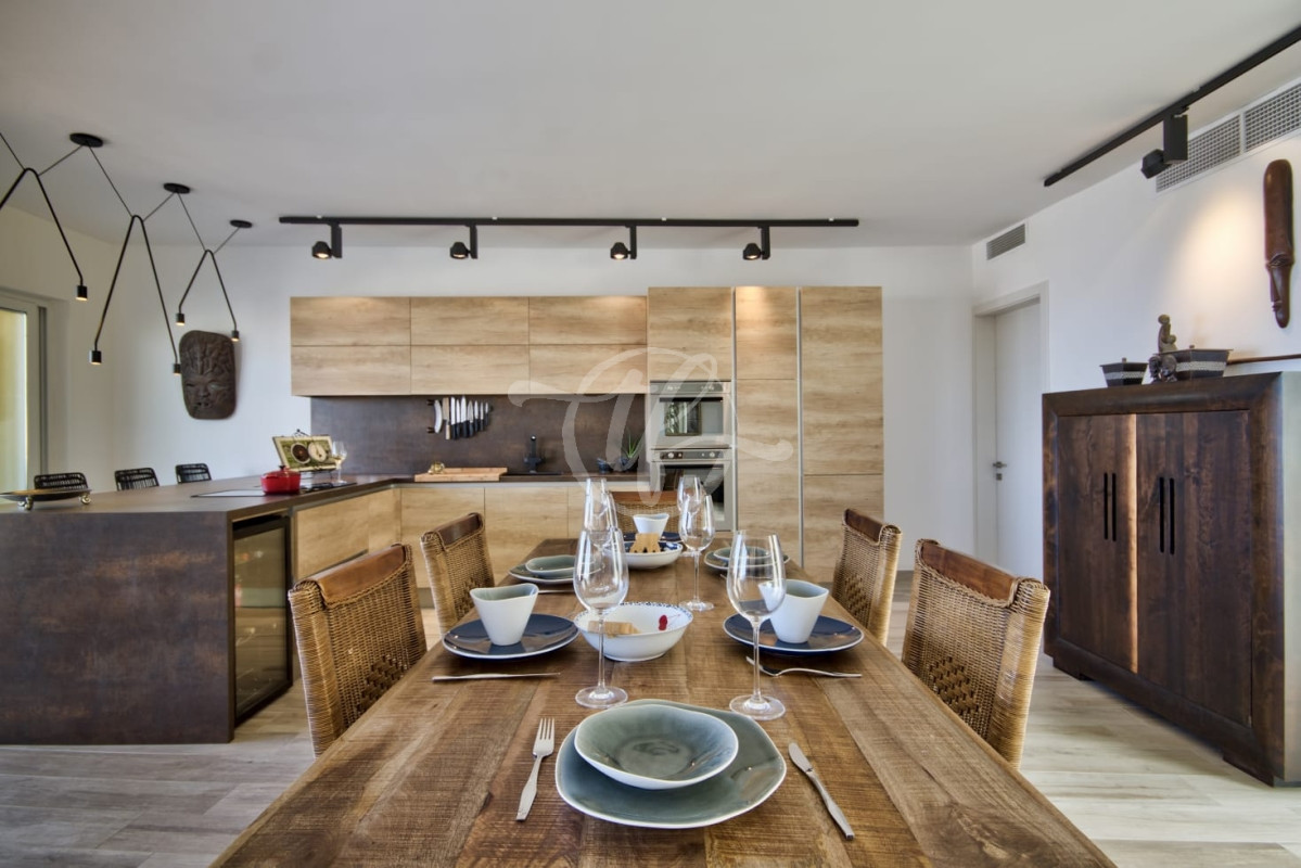 Luxurious Penthouse for Rent in Mellieha