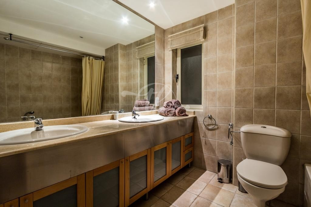 Luxurious Seafront Apartment in St Julians