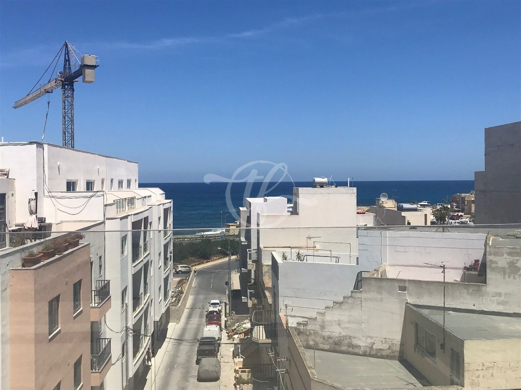 Modern Penthouse for Rent in Bahar Ic-Caghaq