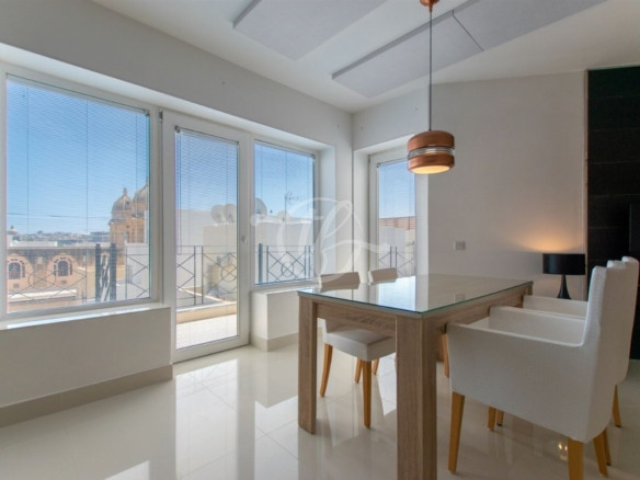 Luxurious Penthouse for Rent in Gzira