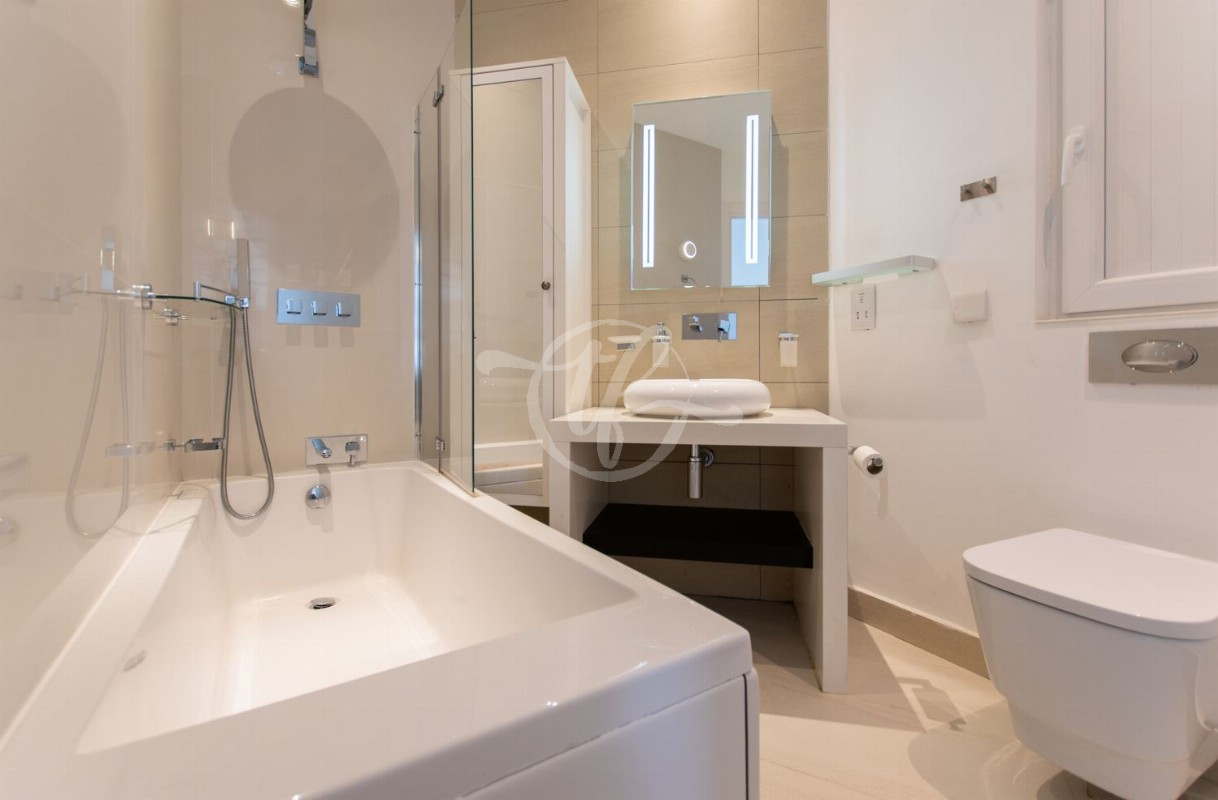 Luxurious Penthouse for Rent in Gzira