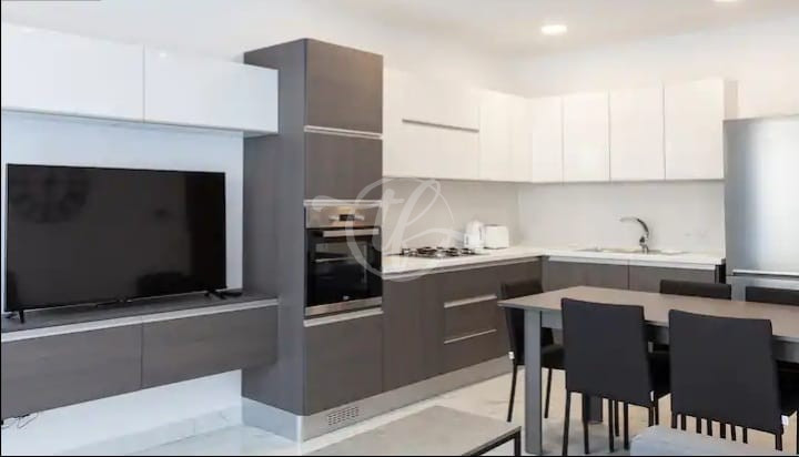 Penthouse for Rent in St Julians