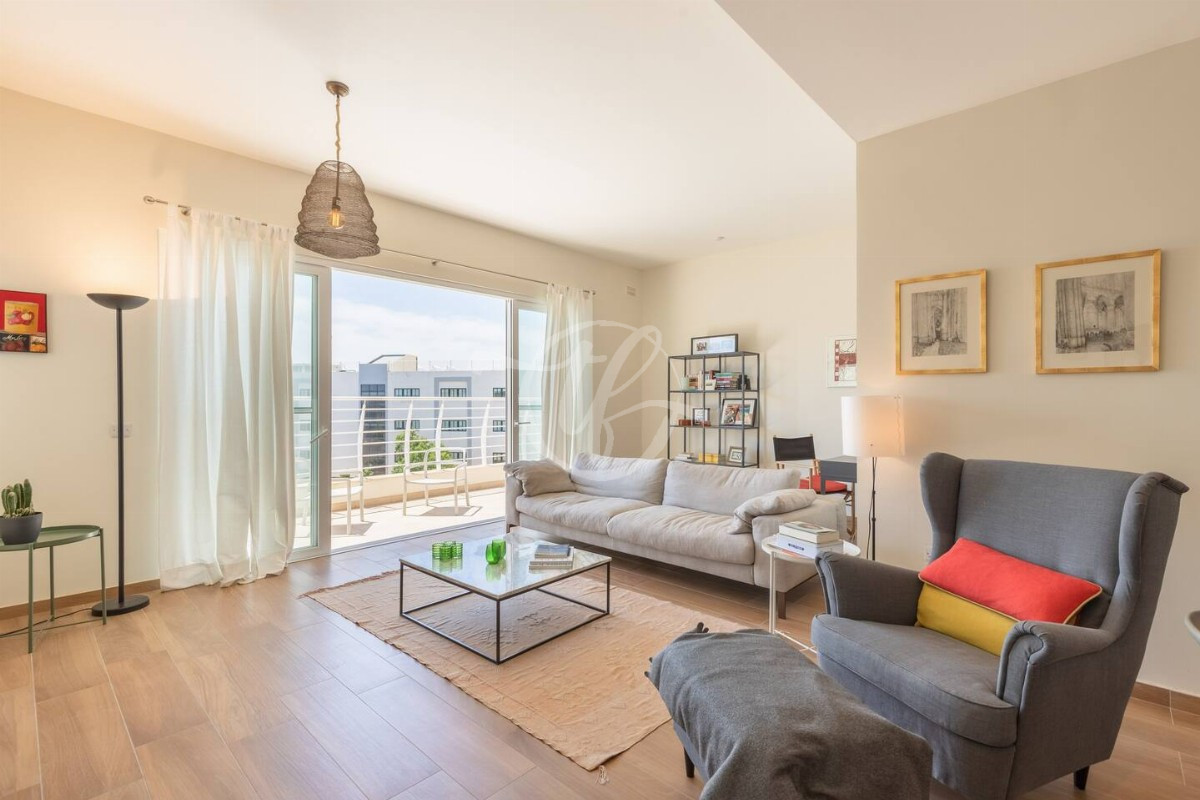 Penthouse for Rent in Naxxar