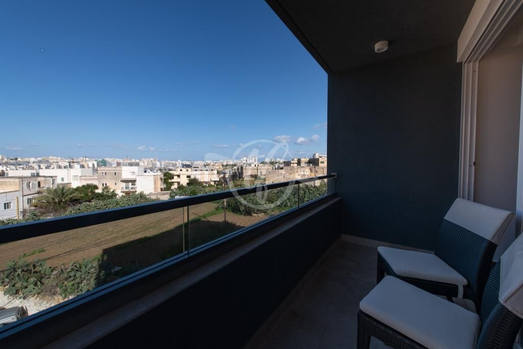 Fully Furnished Apartment for Rent in Ta Xbiex