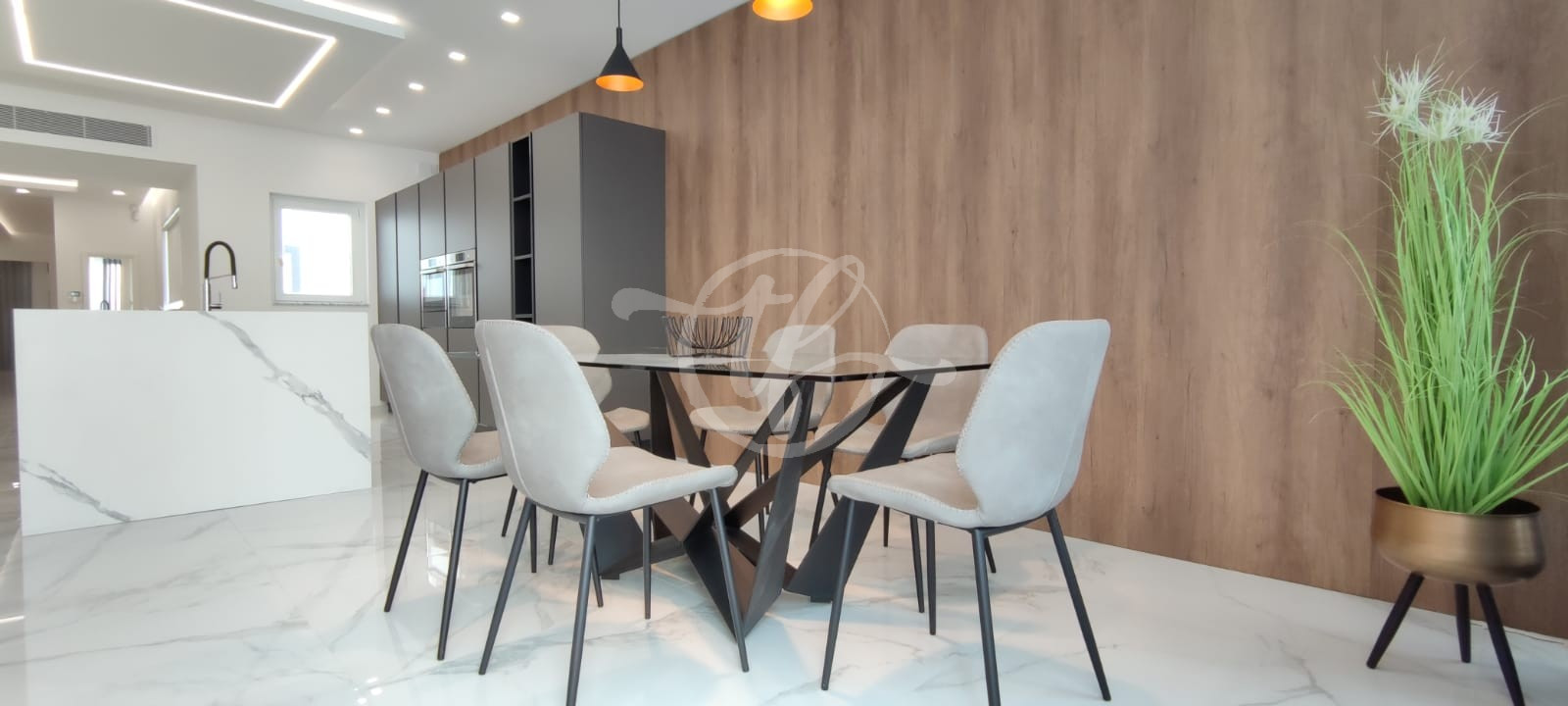 L012347 (09) Fully Furnished Penthouse for Rent in Sliema