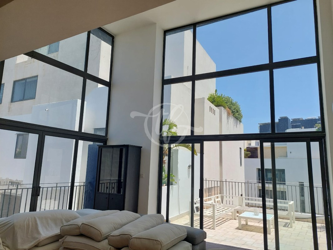 Spacious Penthouse for Rent in Sliema