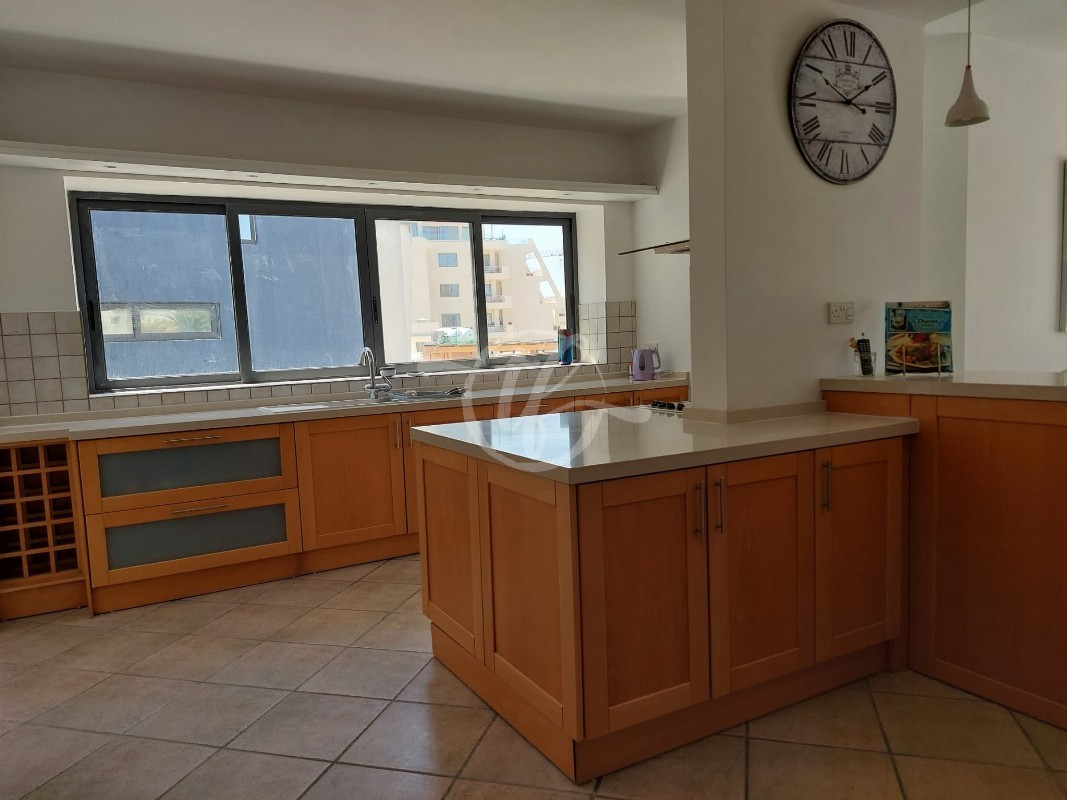 Spacious Penthouse for Rent in Sliema