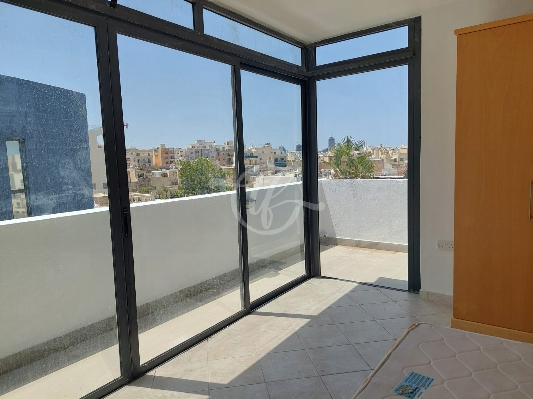 Spacious Penthouse for Rent in Sliema