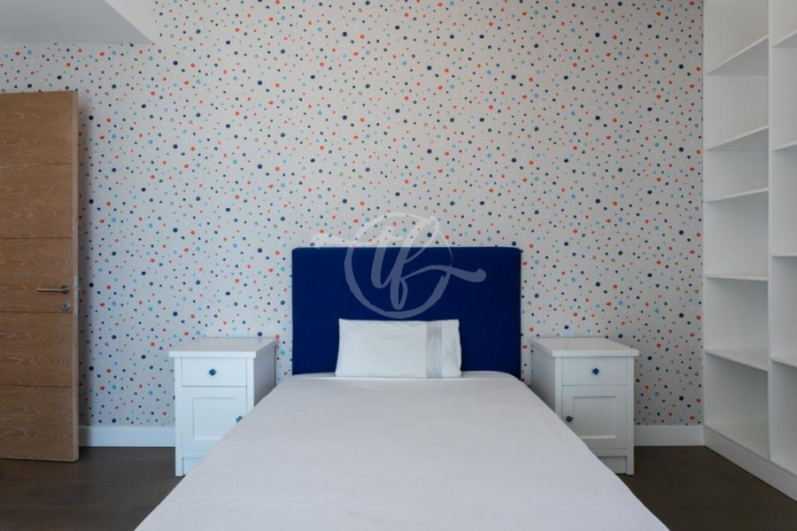 Highly Finished Apartment in St Julians