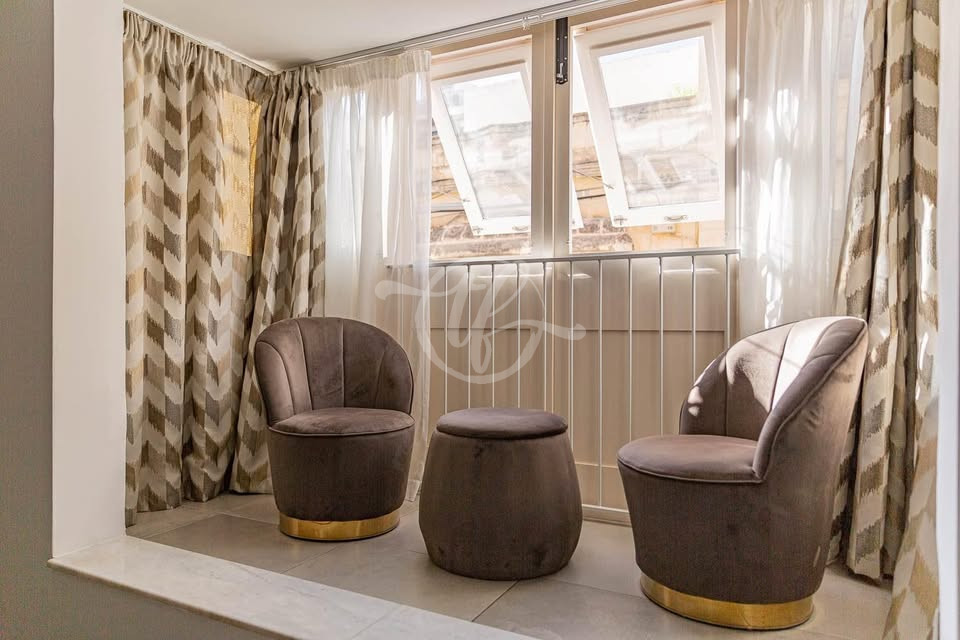 Sliema two bedroom Apartment for Rent