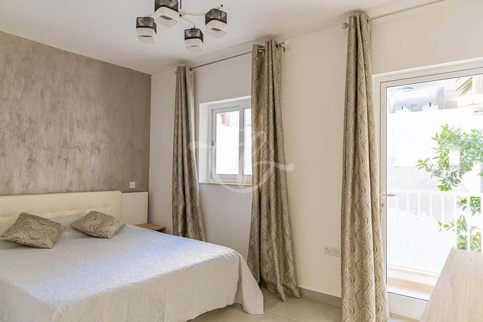 Sliema two bedroom Apartment for Rent