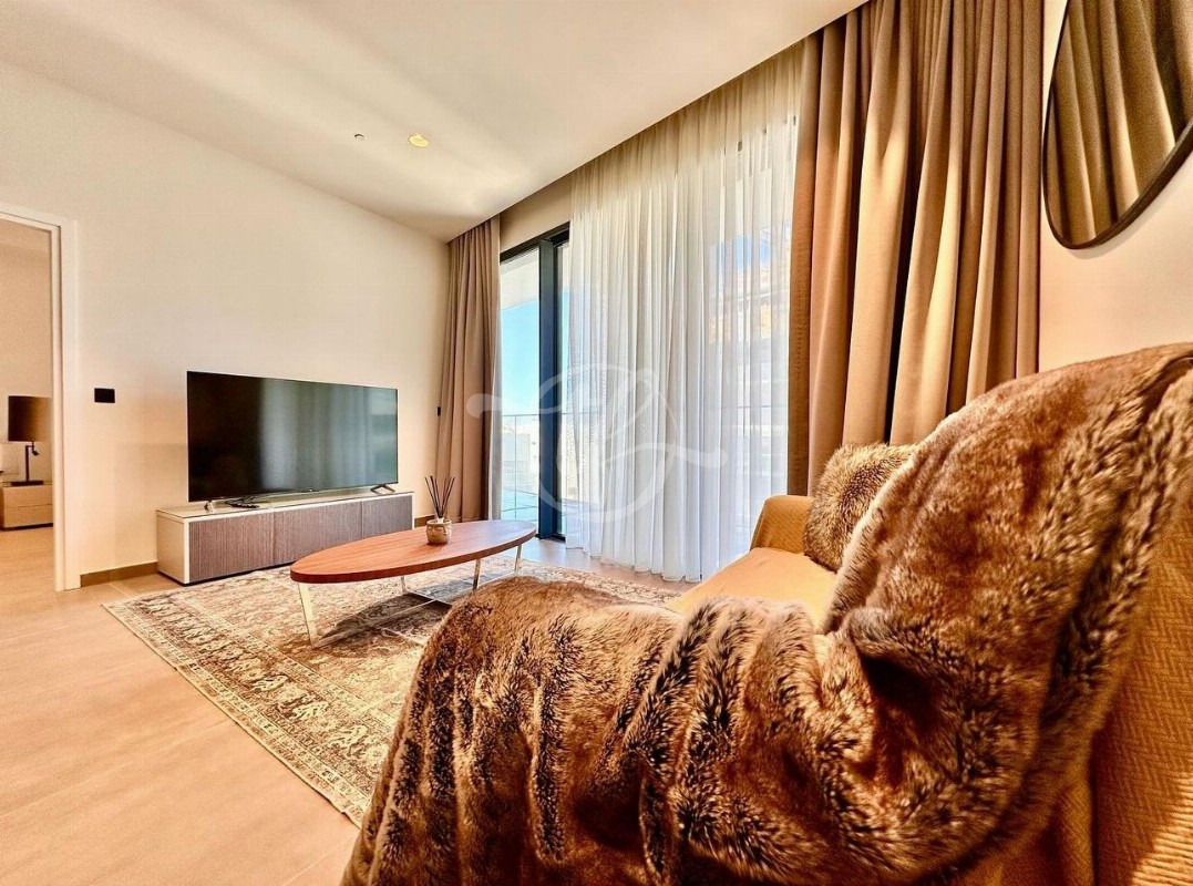 Designer finished Apartment for rent in Mercury Towers