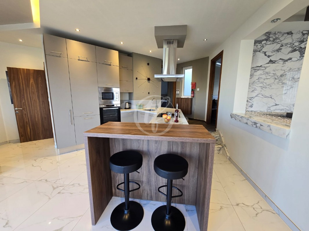 Seafront Penthouse for Rent in Marsascala