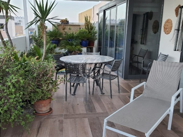 Seaview Penthouse for Rent in Xaghjra