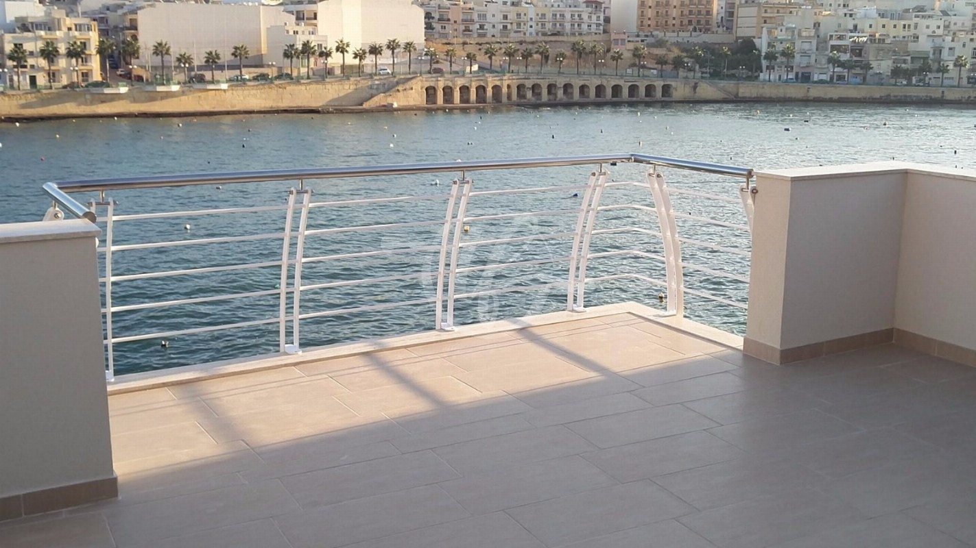 Marsascala Terraced House for rent