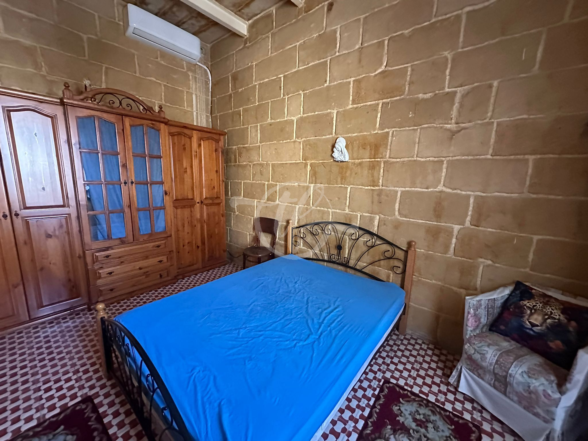 qrendi house of character for sale