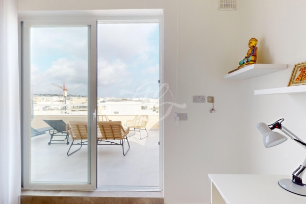 swieqi penthouse for sale