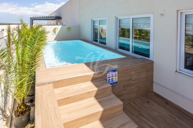 zurrieq penthouse for sale