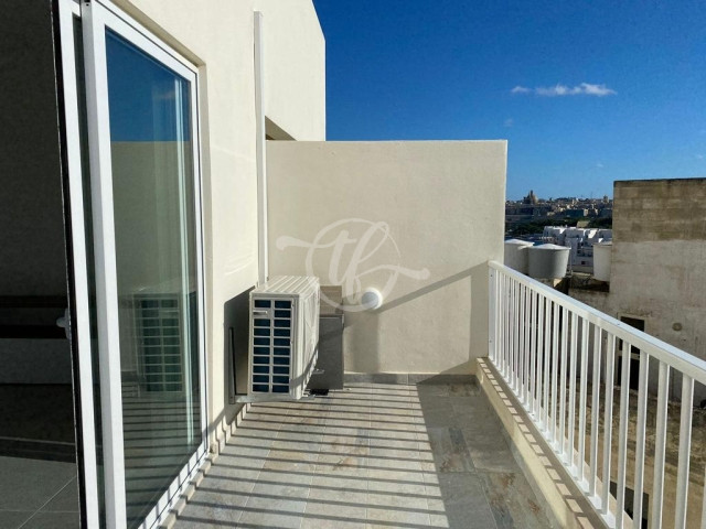 Penthouse for Rent in Sliema