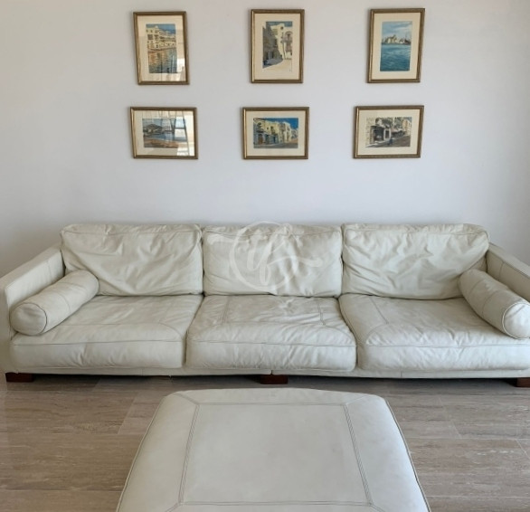 Seaview Penthouse for Rent in St Julians