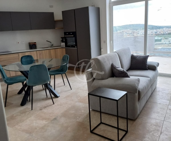 Modern Penthouse for Rent in Naxxar