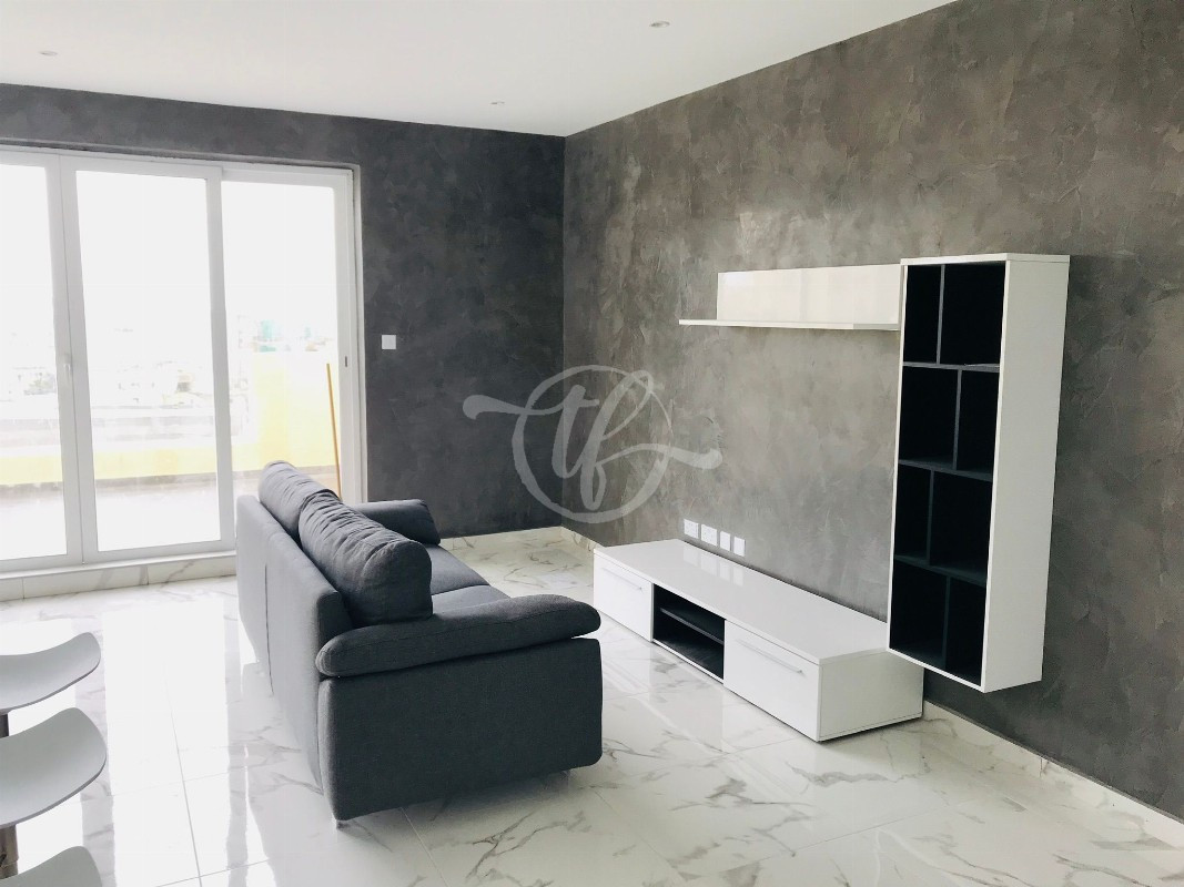 Penthouse for Rent in Gzira